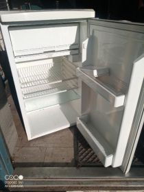 Mała lodówka jak nówka