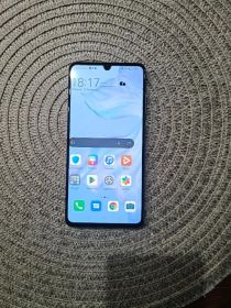 Sprzedam telefon Huawei P30