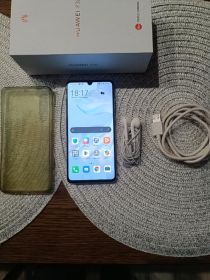 Sprzedam telefon Huawei P30