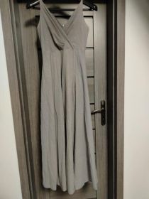 Sukienka z brokatem 40