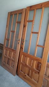 drzwi drewniane