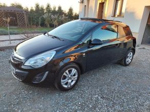 Opel corsa d 1,4 benz 100km lift bogata duży szyberdach...