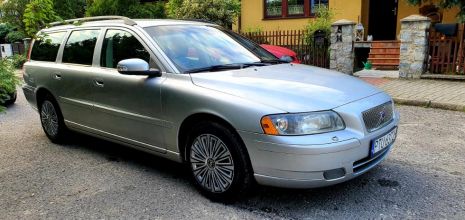 Volvo V70 2.4 diesel 163km Automat Klima Grzane Fotele...