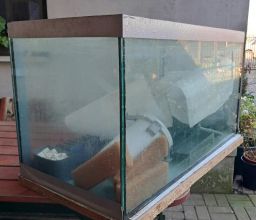 Sprzedam akwaria rózne