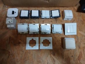 Sprzedam gniazdka roletowe, gniazdka i wlaczniki elektryczne