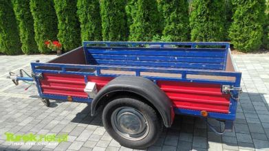 Przyczepka samochodowa