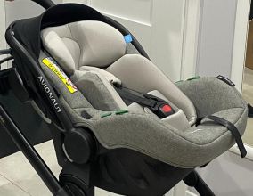 Avionaut PIXEL PRO fotelik 0-13 kg + baza DOCK