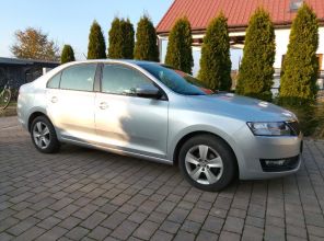 Sprzedam Skodę Rapid Ambition 2019