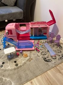 Camper Barbie