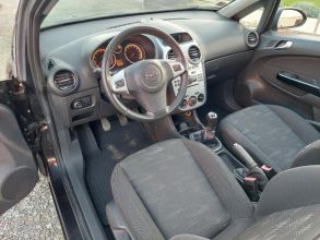 Opel corsa d 1,4 benz 100km lift bogata duży szyberdach...