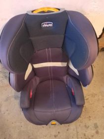 Sprzedam fotelik samochodowy