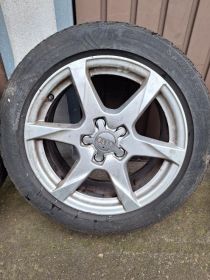 Sprzedam alufelgi 17 wraz z oponami