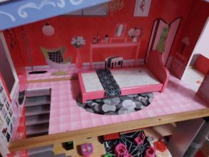 Domek dla lalek