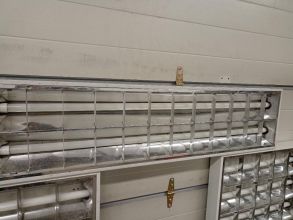 Lampy ze świetlówkami