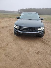 Sprzedam VW Tiguan rok 2021 pój 1.5 benzyna 150 km