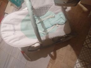 Oddam za darmo fotelik bujaczek oraz ubranka