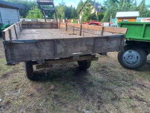 Przyczepa do balotów, skrzynipalet.