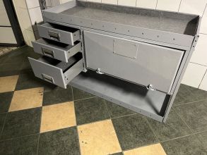 Sprzedam regał do bisa warsztatu lub zamienię