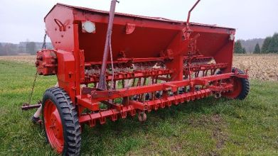 Siewnik Poznaniak 3m Docisk, Przekładnia olejowa, 1989r