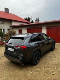 Toyota rav4 hybryda 220km polski salon