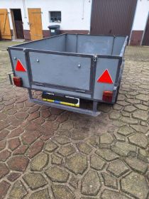 Sprzedam zarejestrowaną przyczepkę samochodową SAM