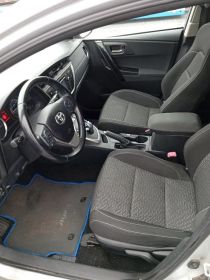 Toyota Auris 1.8 hybrid+LPG automat