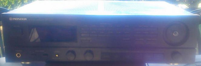 Pioneer Amplituner na części lub naprawy za 50zł.