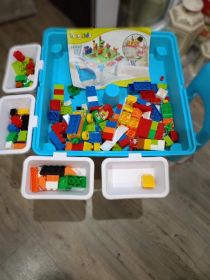 Stolik BURGKIDZ+ klocki +sorter box z pojemnikiem