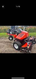 Kosiarka wrzecionowa Jacobsen Tri-King 1900D