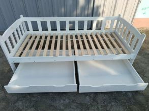 Sprzedam łóżko 90x200