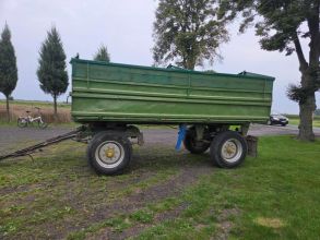 Przyczepa rolnicza HL 6011 460x230 1990r