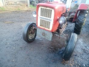 Ciągnik – Ursus C-330