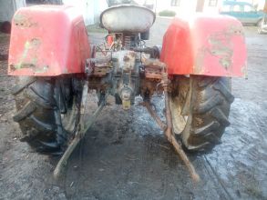 Ciągnik – Ursus C-330