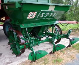 Kupię sadzarke ziemniaków remprodex s 211