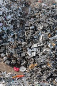 Odbiorę bezpłatne drobny złom.