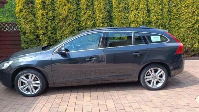 Sprzedam Volvo V60 1.6 d 2013 r.