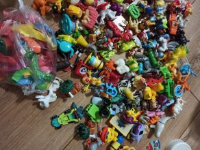 Figurki z Kinder jajka i inne