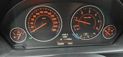 Sprzedam BMW SPORT 320d