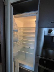 Lodówka pod zabudowę