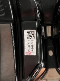 Sprzedam nowy gril do BMW seri3