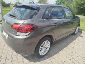 Citroen C4 rok 2016 poj 12 benzyna