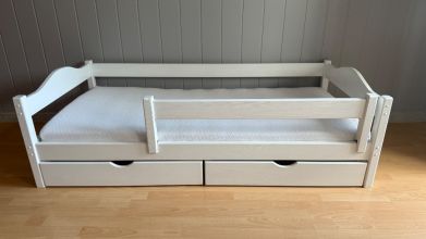 Łóżko białe drewniane dziecięce 180x90 szuflady...