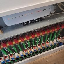 Montaż sterowników ogrzewania podłogowego