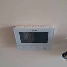 Montaż sterowników ogrzewania podłogowego