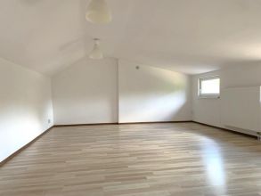 Dom w zabudowie szeregowej na sprzedaż