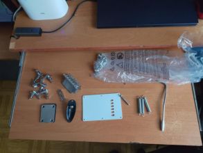 części do gitary elektronicznej