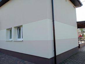 Mycie kostki brukowej elewacji