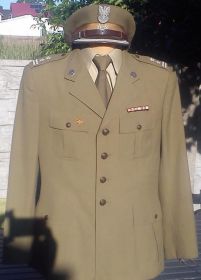 Mundur wojskowy z czasu LWP ppłk z czapką