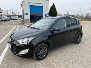 Hyundai i20 1.25 BENZYNA Klimatyzacja Tempomat Ledy 2xKOŁA