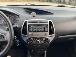 Hyundai i20 1.25 BENZYNA Klimatyzacja Tempomat Ledy 2xKOŁA